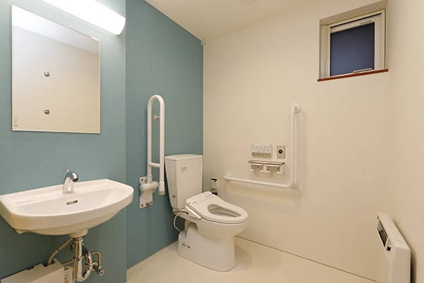 多目的トイレ